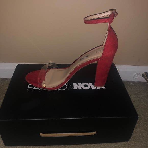 Sexy red Fashion Nova heels - Picture 1 of 4